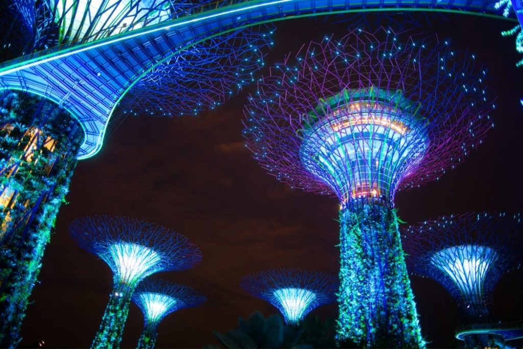 garden by the bay lumiere bleue